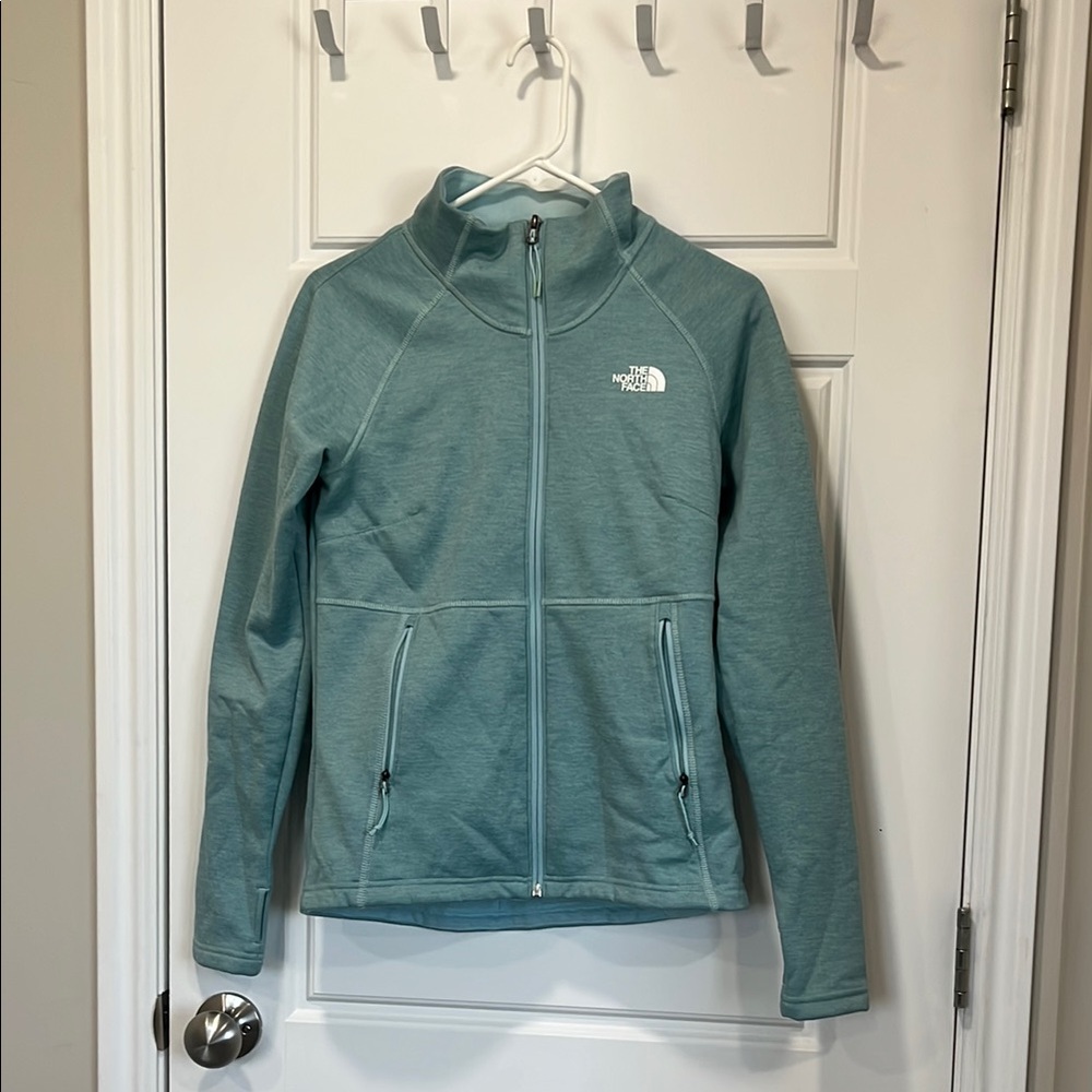 The North Face Blue Ski Jacket for Outdoor Adventures